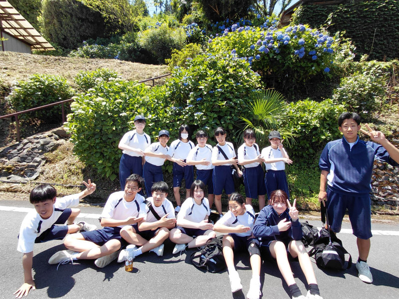 1433